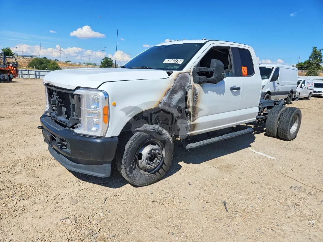 Ford F-350 6.8L 8 2023