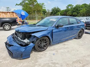 Honda Civic 2.0L 4 2025