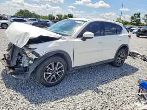 Mazda CX-5 2.5L 4 2017
