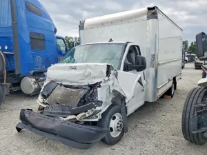 GMC Savana 6.6L 8 2021