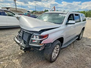 Chevrolet Suburban 5.3L 8 2019