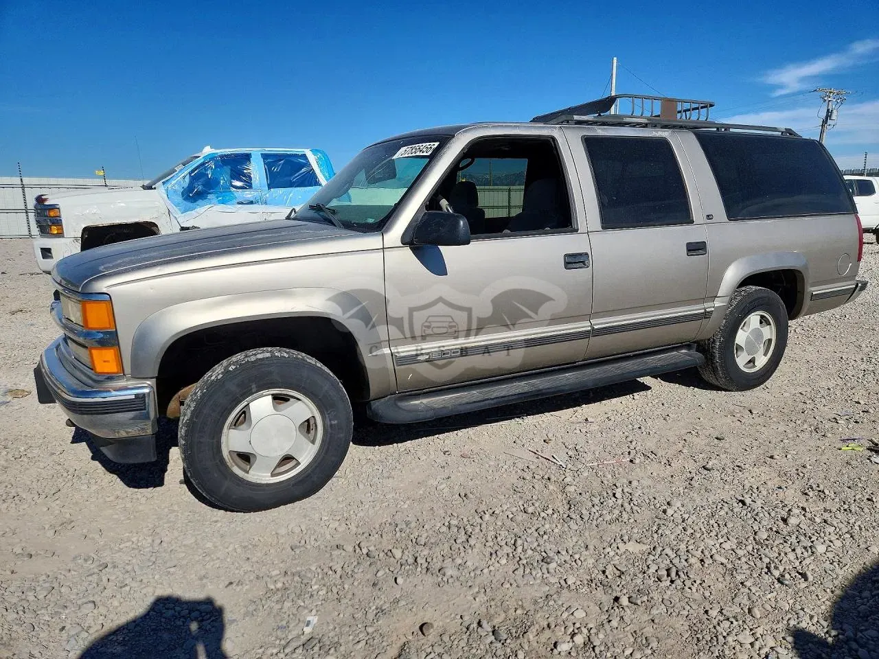 Chevrolet Suburban 5.7L 8 1999