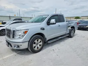 Nissan Titan 5.6L 8 2017