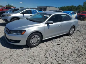 Volkswagen Passat 1.8L 4 2014