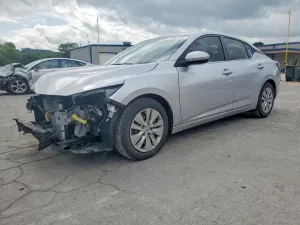 Nissan Sentra 2.0L 4 2023