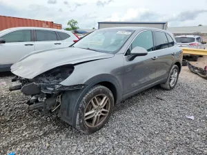 Porsche Cayenne 3.6L 6 2016