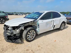 Toyota Camry 2.5L 4 2020