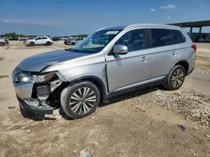 Mitsubishi Outlander 2.4L 4 2019