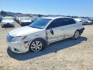 Toyota Avalon 3.5L 6 2011