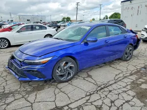 Hyundai Elantra 2.0L 4 2025