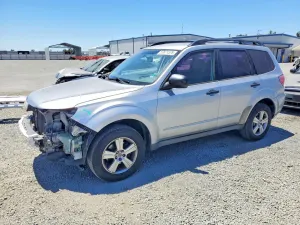 Subaru Forester 2.5L 4 2012