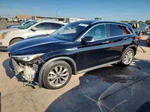 Infiniti QX50 2.0L 4 2021