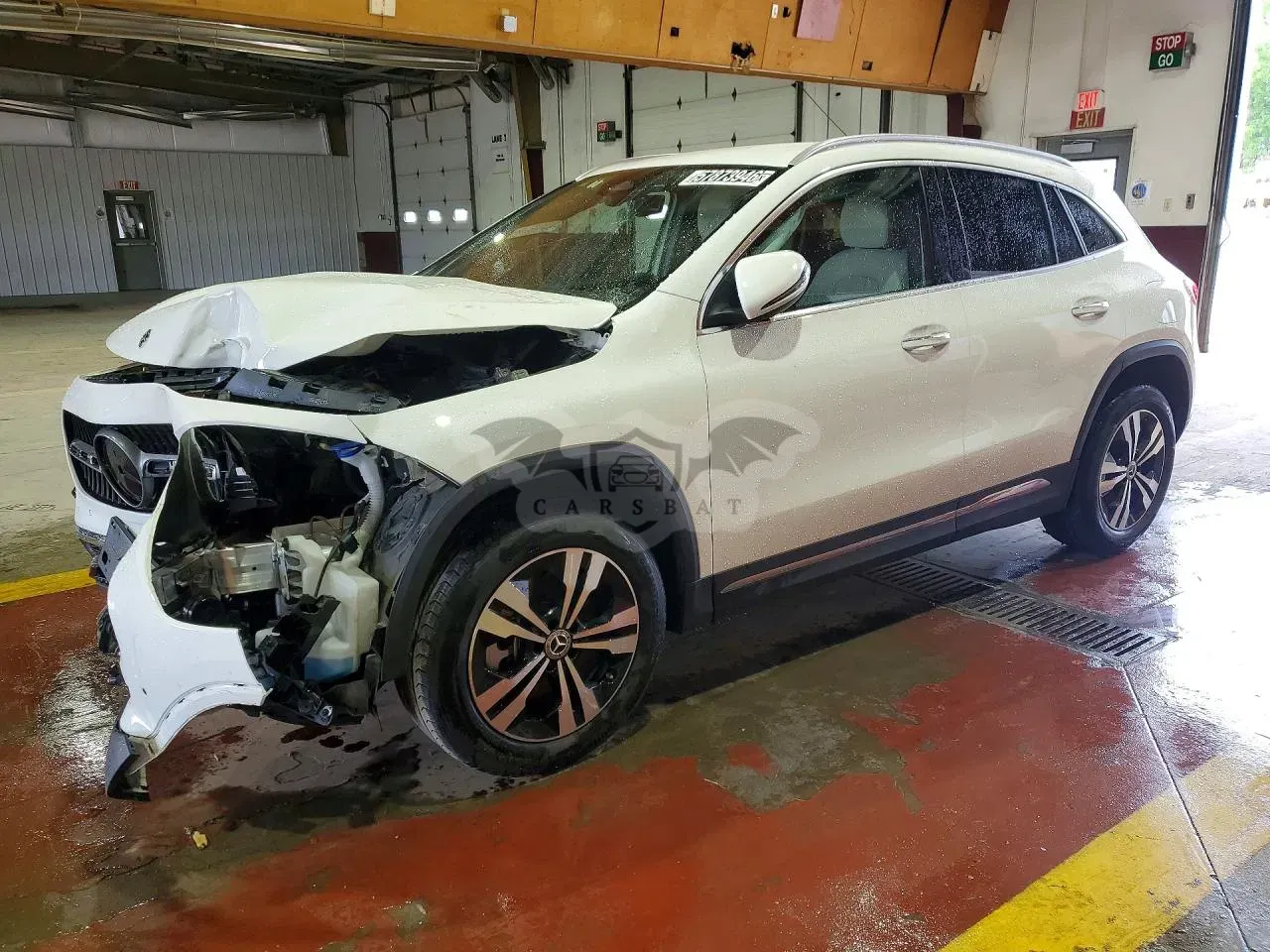 Mercedes-Benz GLA 2.0L 4 2025