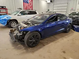 Tesla Model S 2022