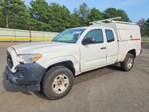 Toyota Tacoma 2.7L 4 2016