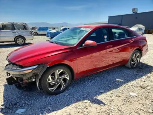 Hyundai Elantra 2.0L 4 2024