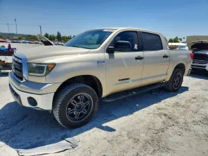 Toyota Tundra 5.7L 8 2010