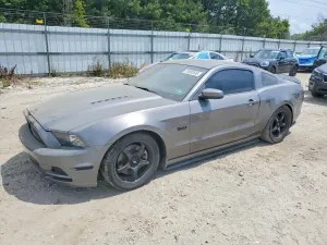 Ford Mustang 5.0L 8 2014
