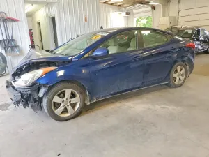 Hyundai Elantra 1.8L 4 2013