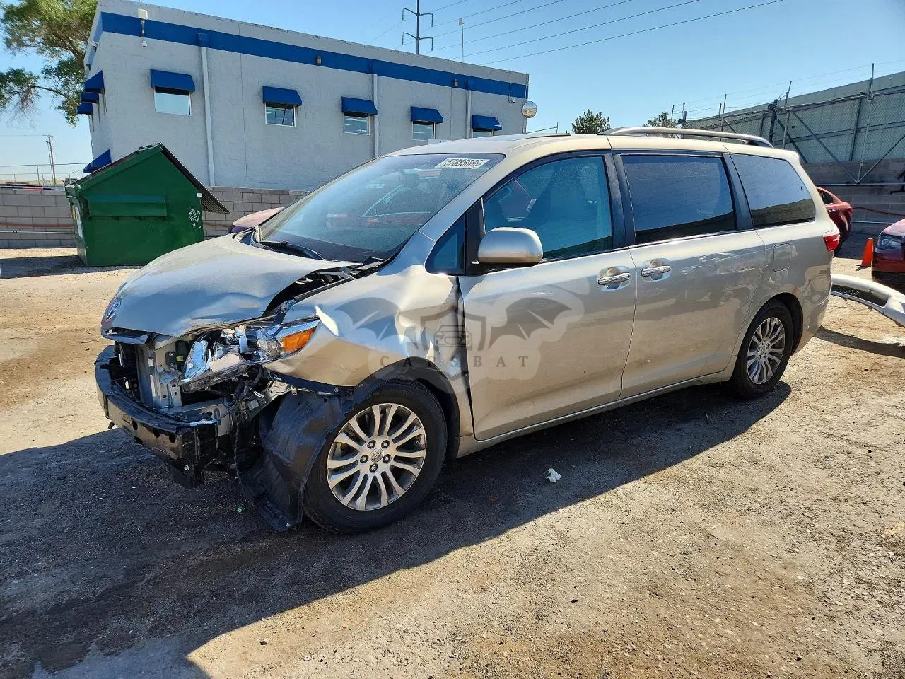 Toyota Sienna 3.5L 6 2015