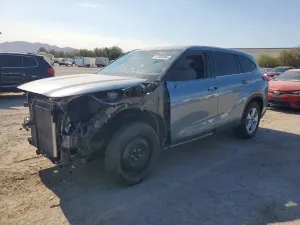Toyota Highlander 2.4L 4 2023