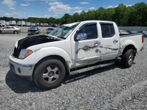 Nissan Frontier CREW CAB LE 4.0L 6 2006