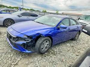 Hyundai Elantra 2.0L 4 2024