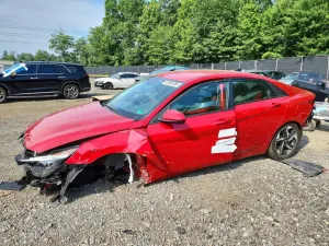 Hyundai Elantra 2.0L 4 2023