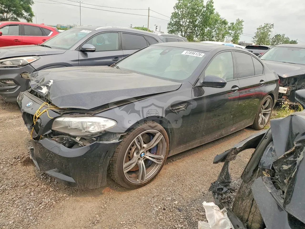 BMW M5 4.4L 8 2013