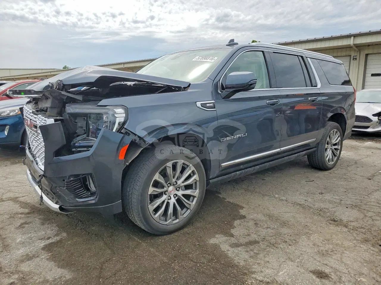 GMC Yukon 6.2L 8 2021