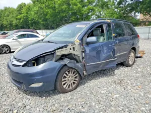 Toyota Sienna 3.5L 6 2009