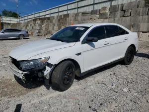 Ford Taurus 3.7L 6 2015
