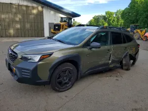 Subaru Outback 2.4L 4 2022