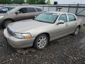 Lincoln Town Car 4.6L 8 2003