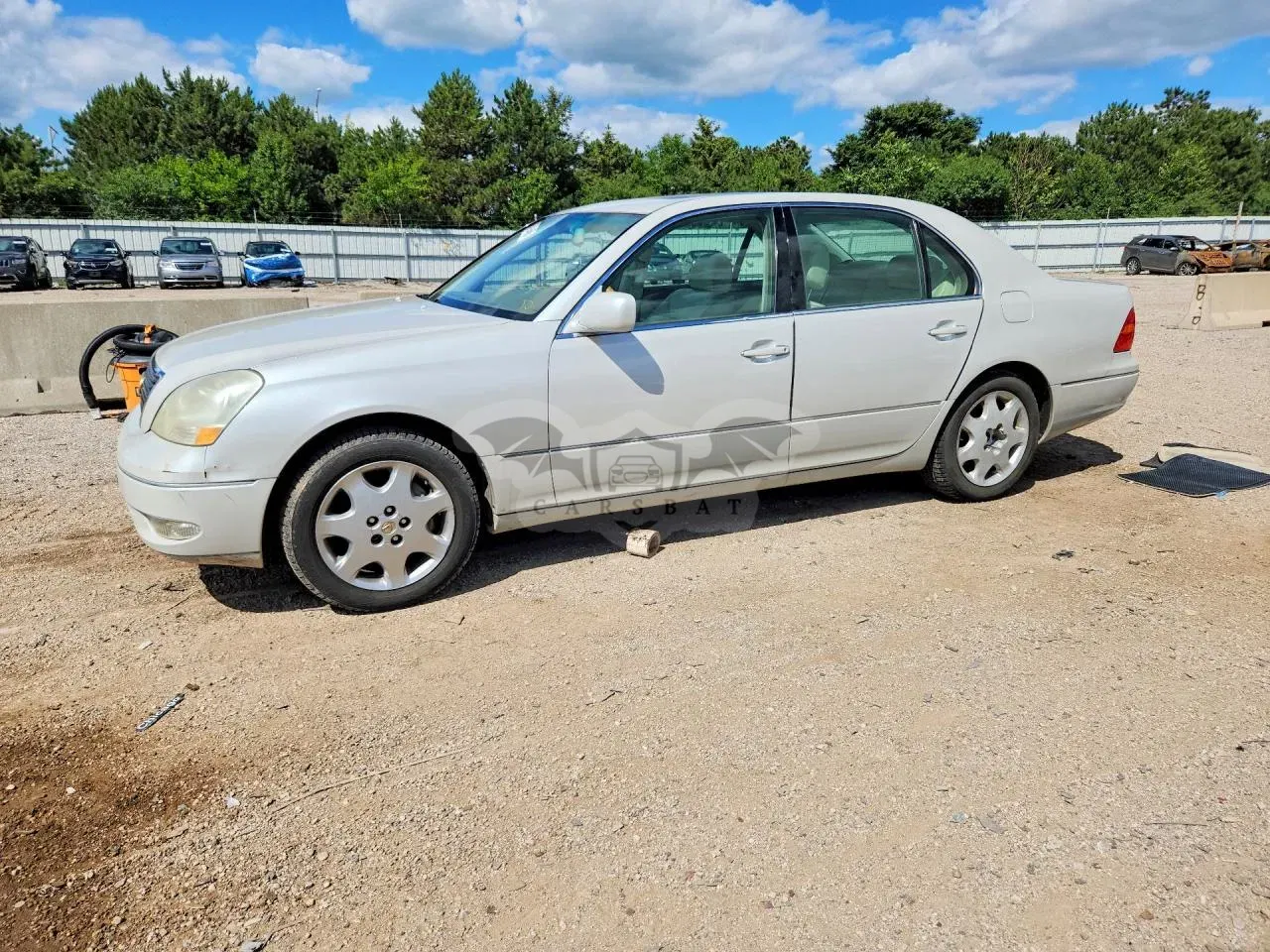 Lexus LS 4.3L 8 2001