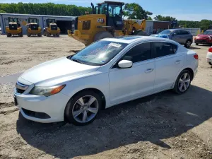 Acura ILX 2.0L 4 2014