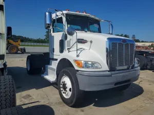 Peterbilt 330/337/348 8.9L 6 2017