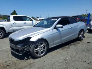 Mercedes-Benz E 3.5L 6 2013