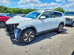 Volkswagen Atlas 2.0L 4 2025