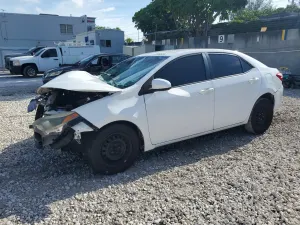 Toyota Corolla 1.8L 4 2016