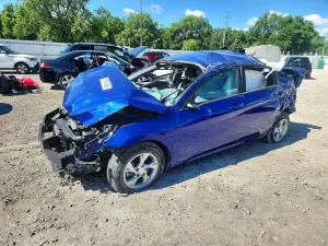 Hyundai Elantra 2.0L 4 2021