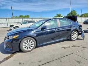 Toyota Camry 2.5L 4 2018