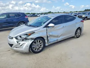 Hyundai Elantra 1.8L 4 2015