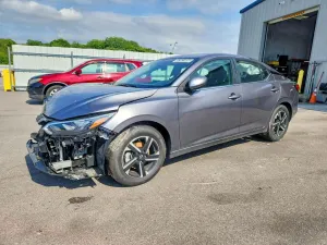 Nissan Sentra 2.0L 4 2025