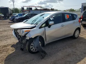 Nissan Versa 1.6L 4 2015