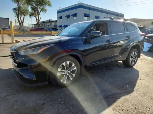 Toyota Highlander 3.5L 6 2022