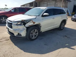 Toyota Highlander 3.5L 6 2014