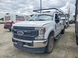 Ford F-250 6.2L 8 2022