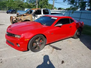 Chevrolet Camaro 6.2L 8 2011