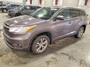 Toyota Highlander 3.5L 6 2014